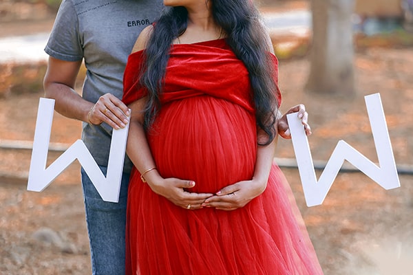 Maternity Photoshoot places in Hyderabad