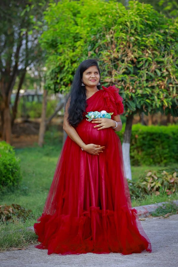 Maternity Photographers in Hyderabad | Pregnancy Photoshoot