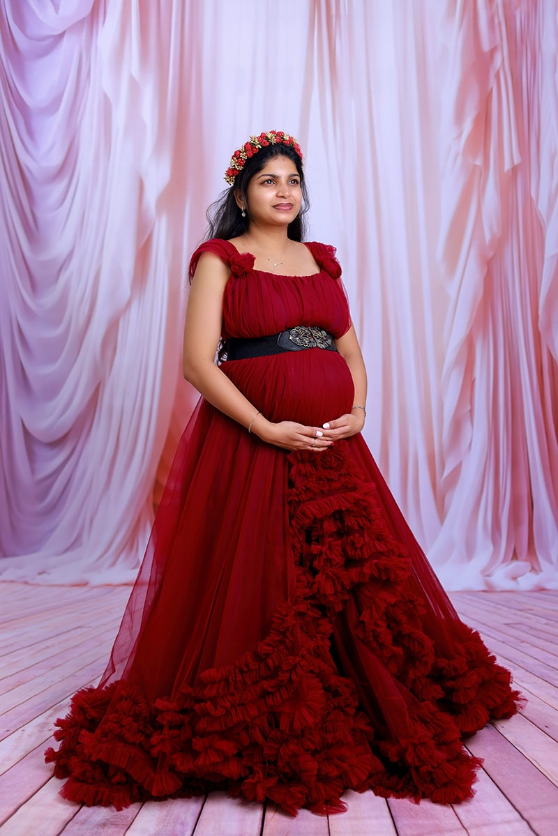 Maternity Photoshoot dresses for rental